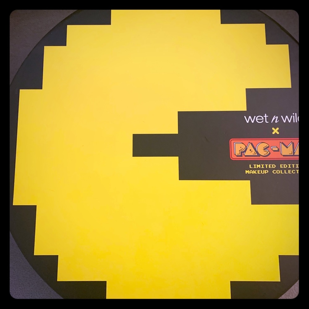 Wet and wild Pac-Man collection